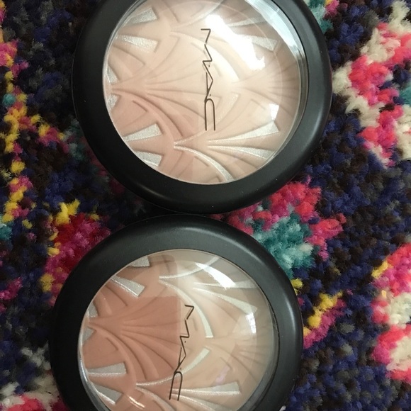 Mac Highlight Powder Duo - Picture 3 of 5